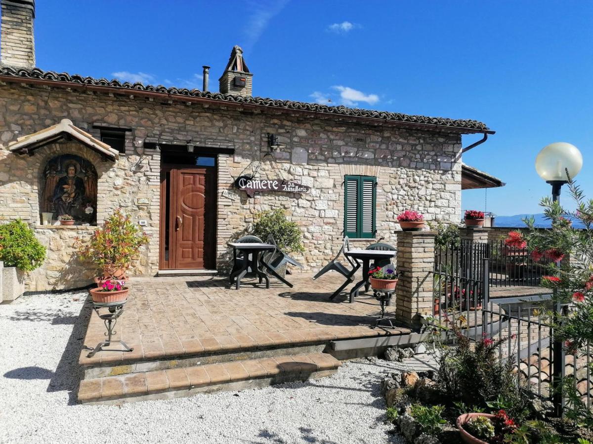 Camere Da Anna Maria Assisi Luaran gambar